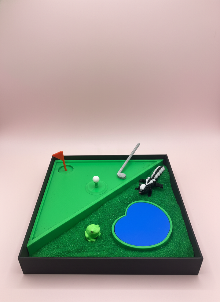 Mini Golf Zen Garden Sand Tray Kit – Desktop Putting Green Sand Garden, Stress Relief Desk Decor, 3D Printed Office Cubicle Relaxation Toy