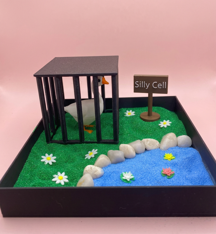 Silly Goose Mini Zen Garden Sand Tray Kit – Funny Goose Desk Decor, Stress Relief Fidget Sandbox, 3D Printed Office Desk Gift